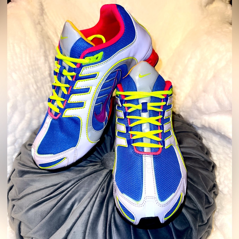 G🌈Ultra Rare Womens Size 10 Nike Shox Navina Blue Neon Rainbow 356918-565
